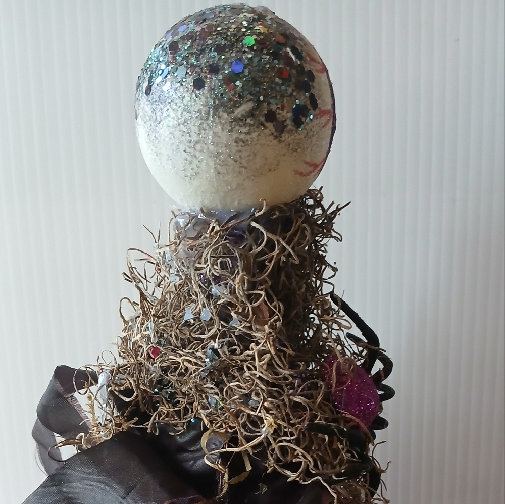 Apothecary Halloween bottle, altered art potion bottles, mixed media apothecary - Picture 6 of 9